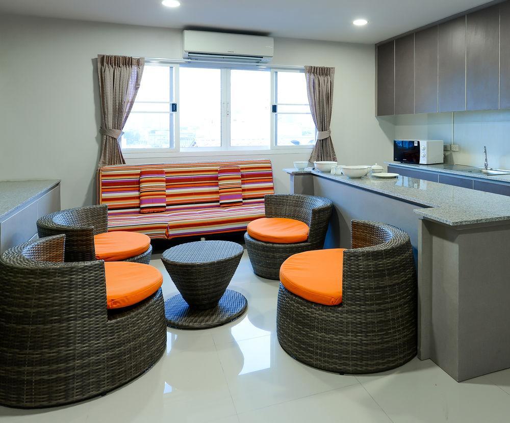 Oyo 460 Int Place Bangkok Exteriör bild