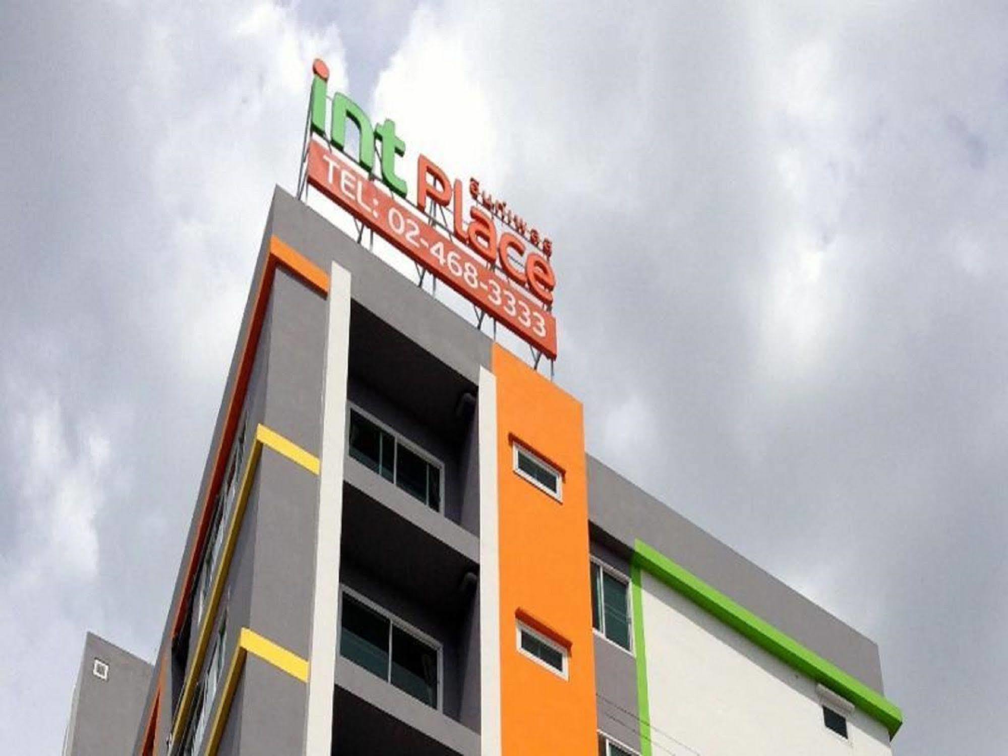 Oyo 460 Int Place Bangkok Exteriör bild